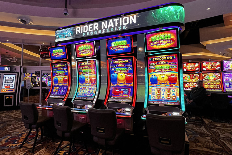 Bear Claw Casino slot machines